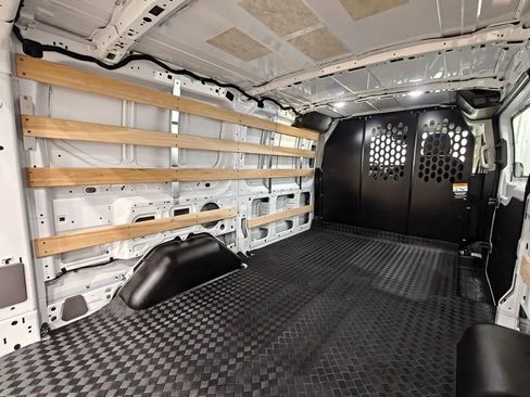 Used 2025 Ford Transit 250 Low Roof w/ Exterior Upgrade Package RWD image 24