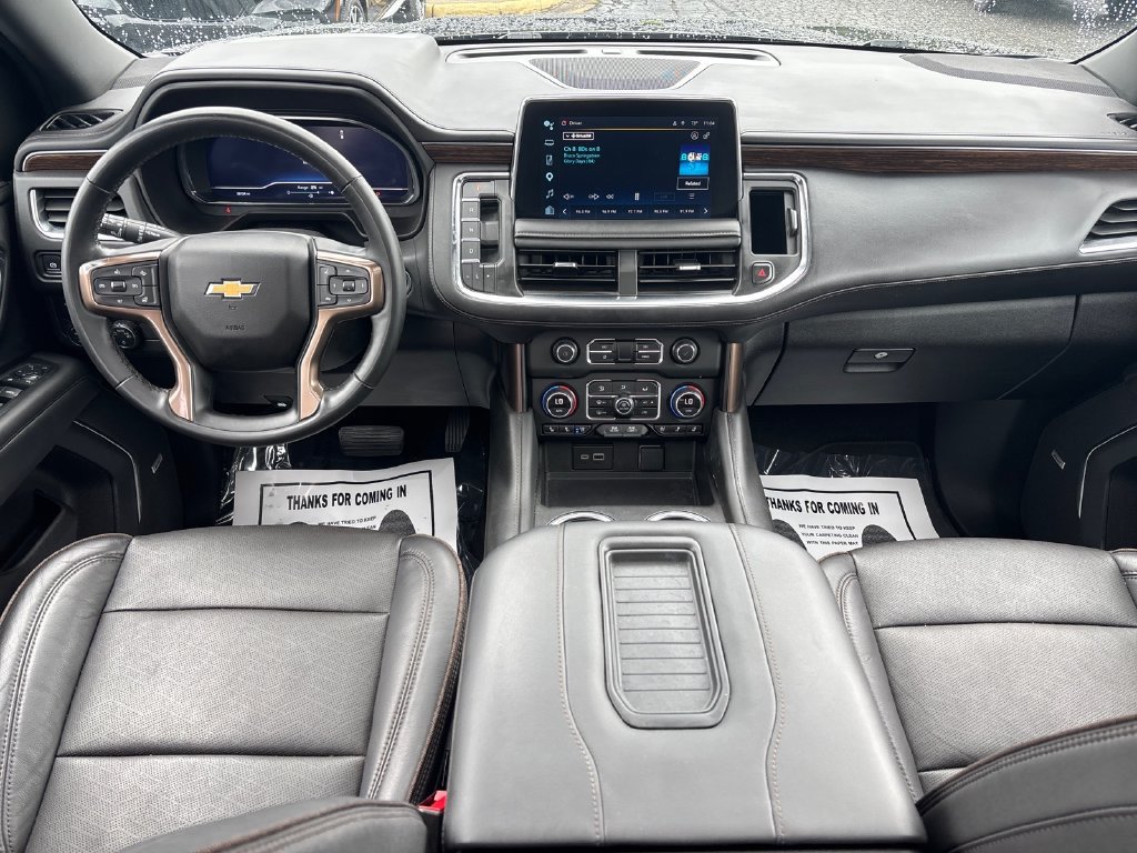 Used 2024 Chevrolet Suburban High Country AWD/4WD image 24