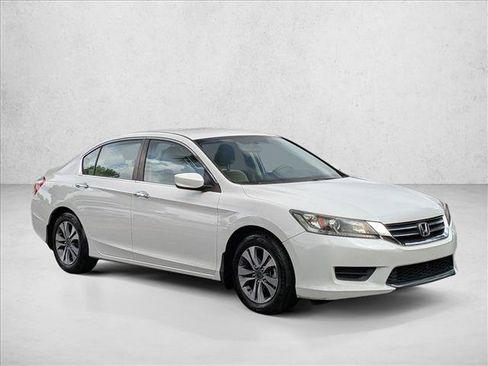 Used 2013 Honda Accord LX image 3
