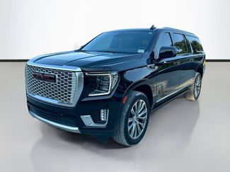 Used 2021 GMC Yukon XL Denali w/ Denali Premium Package RWD video 1