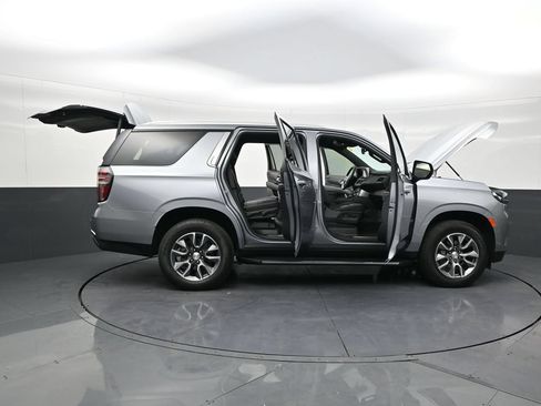 Used 2024 Chevrolet Tahoe LT RWD image 26