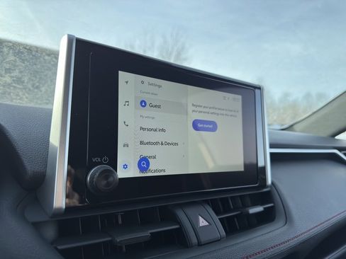 New 2025 Toyota RAV4 SE image 18