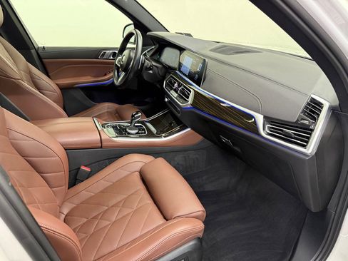 Used 2023 BMW X5 xDrive40i w/ M Sport Package image 13