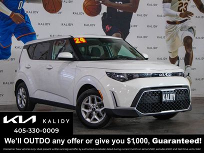 Used 2024 Kia Soul LX w/ Option Group 015