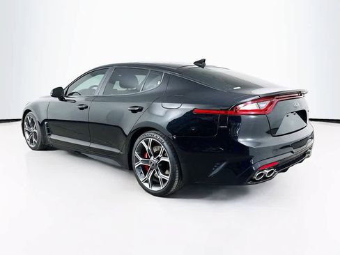 Used 2018 Kia Stinger GT1 image 4