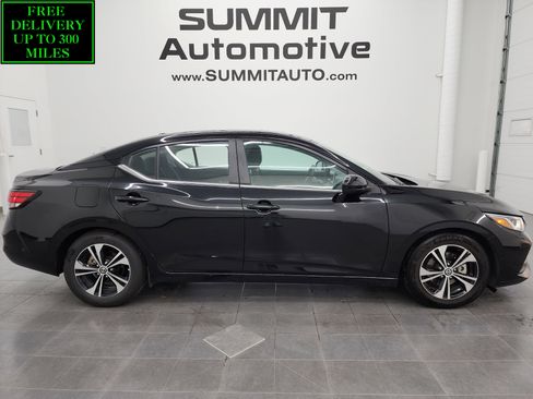 Used 2023 Nissan Sentra SV image 1