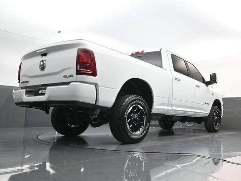 Used 2026 RAM 2500 Laramie AWD/4WD image 26