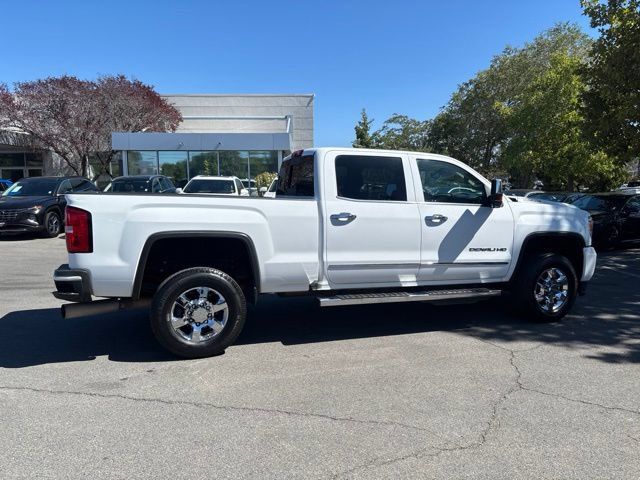 Used 2019 GMC Sierra 3500 Denali w/ Duramax Plus Package AWD/4WD image 10