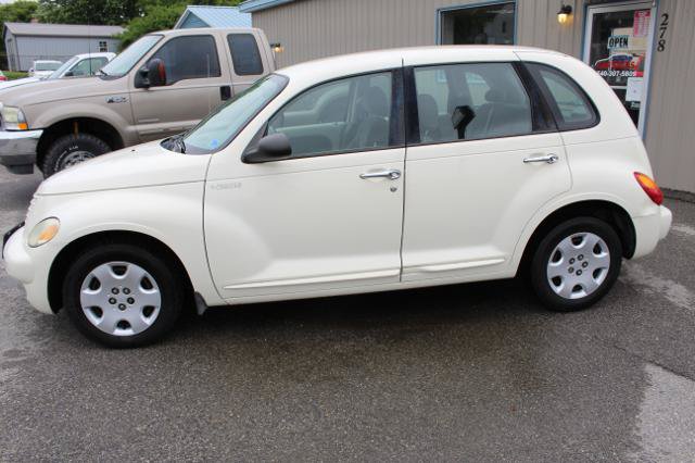 Used 2005 Chrysler PT Cruiser Touring FWD image 3