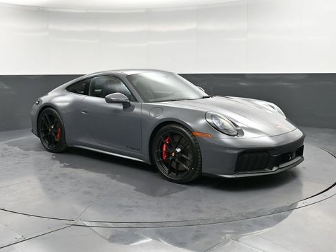 New 2026 Porsche 911 Carrera GTS RWD image 10