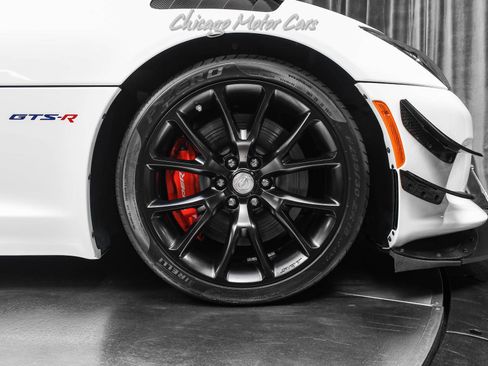 Used 2013 SRT Viper GTS w/ GTS Laguna Interior Pkg image 48