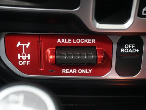 Used 2023 Jeep Gladiator Mojave w/ LED Lighting Group AWD/4WD image 23