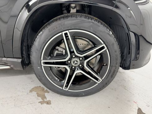 Certified 2023 Mercedes-Benz GLS 450 4MATIC image 12