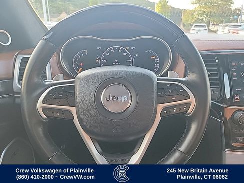 Used 2019 Jeep Grand Cherokee Summit AWD/4WD image 5