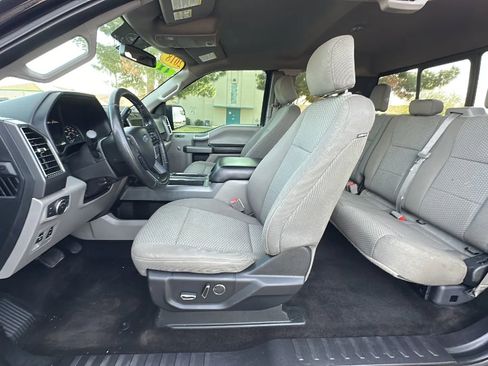 Used 2018 Ford F150 XLT w/ Equipment Group 302A Luxury image 11