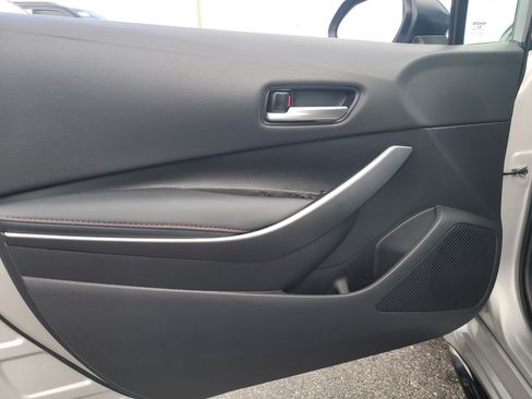 Used 2025 Toyota Corolla SE FWD image 15