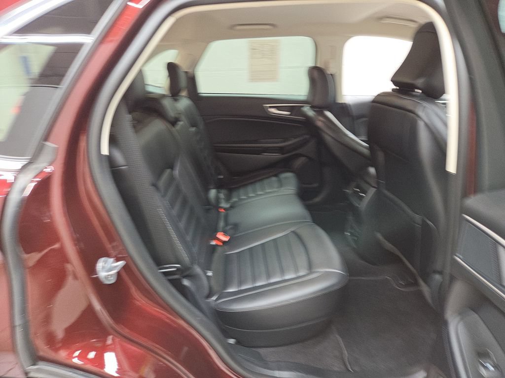 Used 2024 Ford Edge SEL w/ Convenience Package AWD/4WD image 11