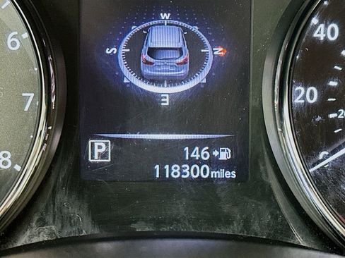 Used 2018 Nissan Rogue Sport SL w/ SL Premium Package FWD image 15