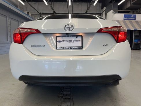 Used 2019 Toyota Corolla LE image 6