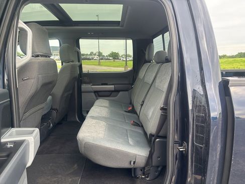 Used 2022 Ford F150 XLT w/ Equipment Group 302A High AWD/4WD image 10