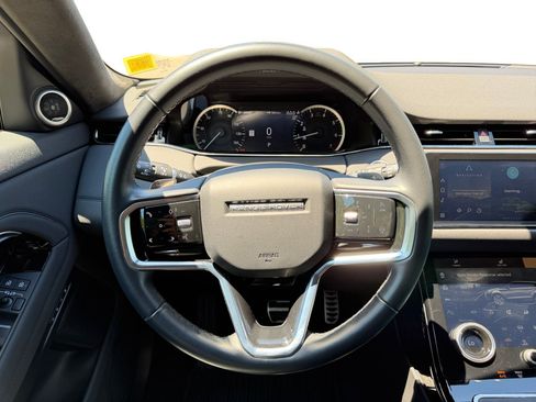 Used 2023 Land Rover Range Rover Evoque R-Dynamic SE AWD/4WD image 11