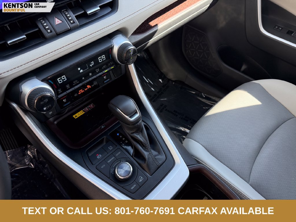 Used 2023 Toyota RAV4 Limited AWD/4WD image 19