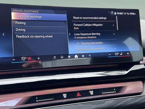 Used 2026 BMW i5 eDrive40 w/ M Sport Package image 20