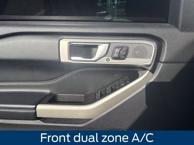 Used 2020 Ford Explorer Limited AWD/4WD image 18