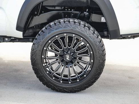 Used 2023 Toyota Tacoma TRD Off-Road AWD/4WD image 11