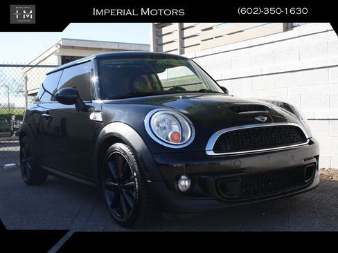 Used 2012 MINI Cooper S image 1