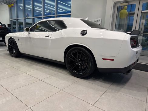 Used 2023 Dodge Challenger SRT Hellcat image 3