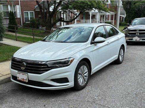 Used 2019 Volkswagen Jetta S w/ Driver Assistance Package FWD image 1