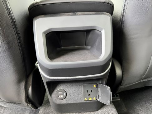 New 2025 Ford Ranger XLT w/ Equipment Group 301A High image 33