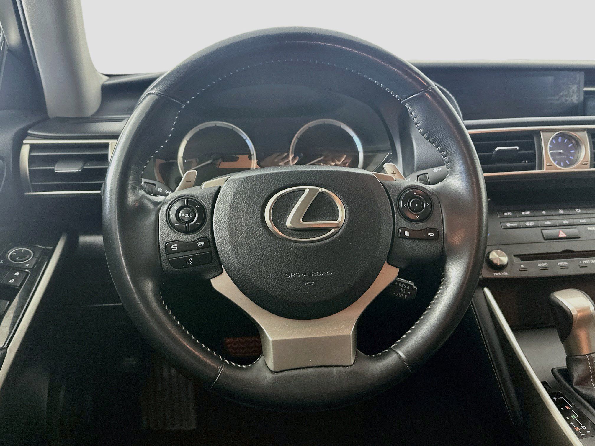 Used 2015 Lexus IS 250 RWD image 18