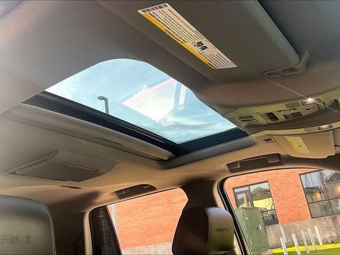 Used 2016 GMC Yukon Denali w/ Open Road Package image 21