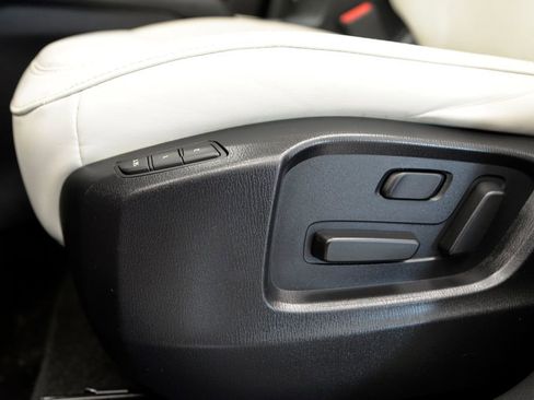 Used 2023 MAZDA CX-5 AWD 2.5 S w/ Preferred Package image 16