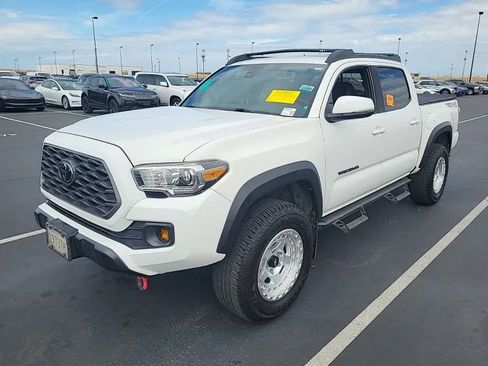 Used 2021 Toyota Tacoma TRD Off-Road w/ TRD Premium Off Road Package image 1