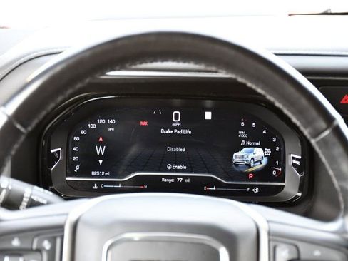 Used 2022 GMC Yukon Denali w/ Advanced Technology Package AWD/4WD image 27