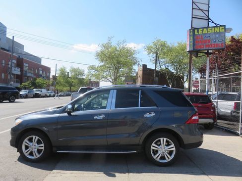 Used 2014 Mercedes-Benz ML 350 4MATIC image 7