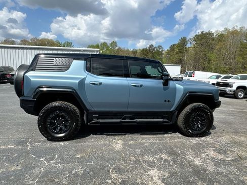Used 2024 GMC Hummer EV 3X w/ Omega Edition image 9