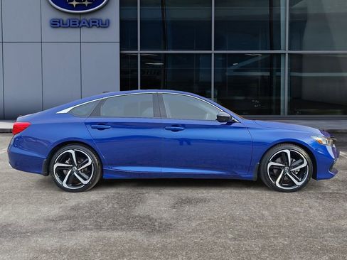 Used 2021 Honda Accord Sport image 8