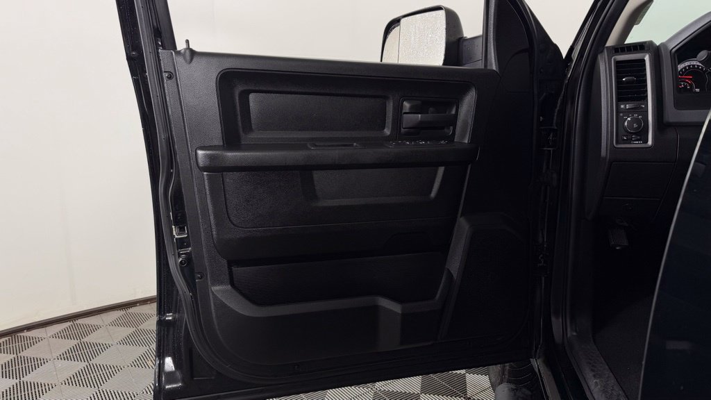 Used 2019 RAM 1500 Express w/ Wheel & Sound Group AWD/4WD image 12