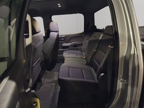 Certified 2018 Chevrolet Silverado 1500 LT w/ All Star Edition image 27