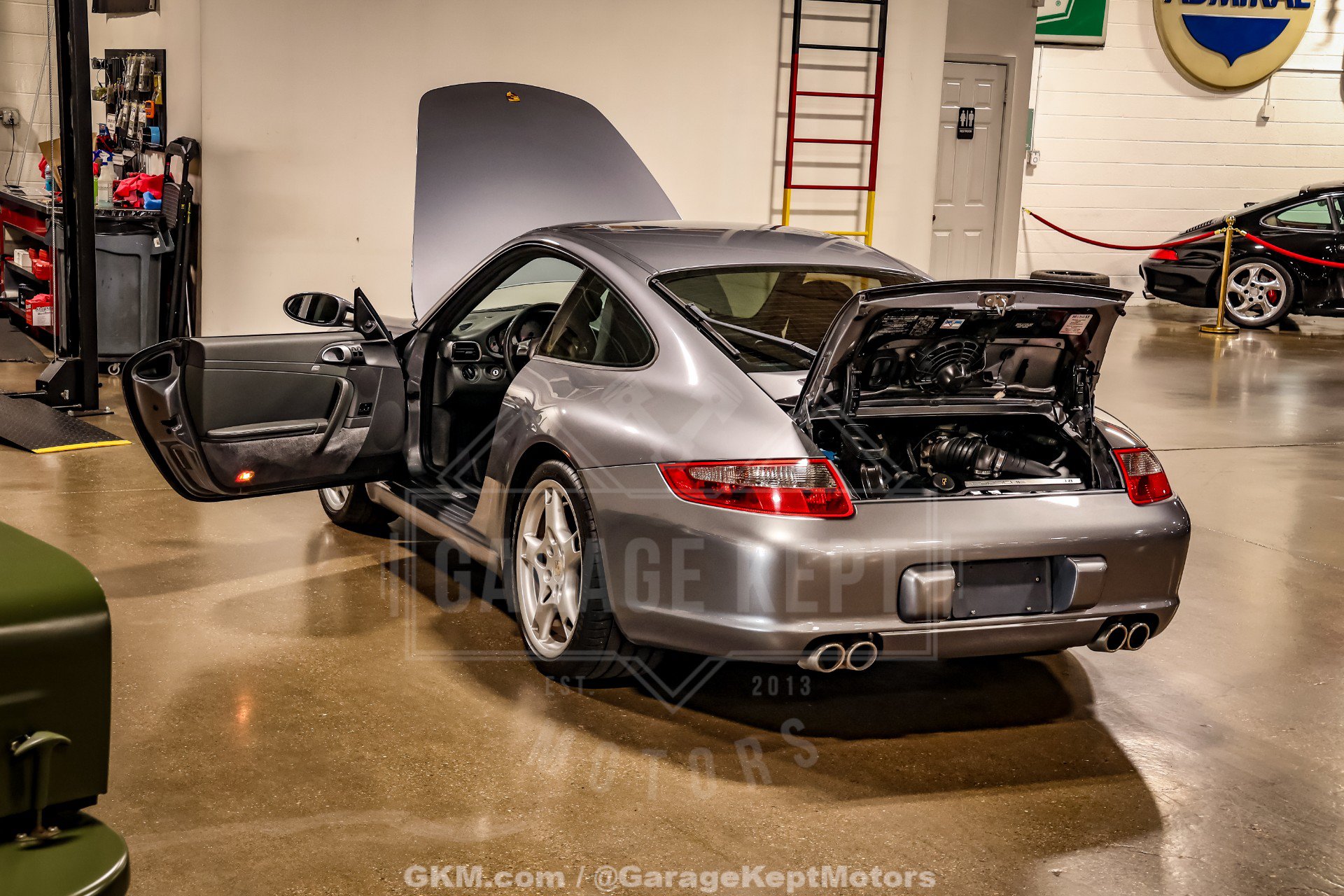 Used 2005 Porsche 911 Carrera S RWD image 64