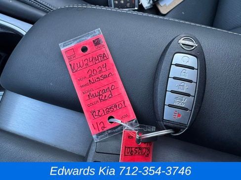 Used 2024 Nissan Murano SL image 35