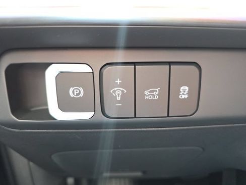 Certified 2025 Hyundai Santa Fe Limited FWD image 14