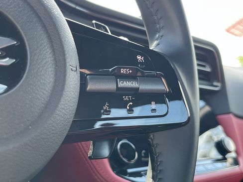 Used 2024 Nissan Z Performance w/ Floor Mat Package RWD image 24