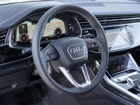 New 2026 Audi Q8 Premium Plus image 11