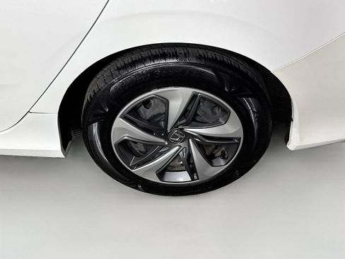 Used 2020 Honda Civic LX image 5