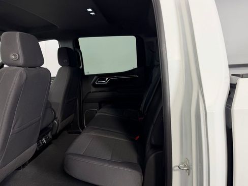 Used 2024 Chevrolet Silverado 1500 LT image 20